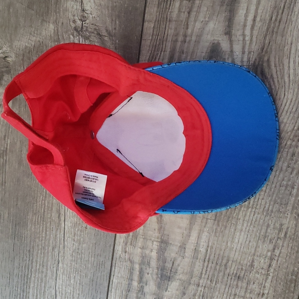 Disney Mickey Mouse hat - Picture 5 of 7